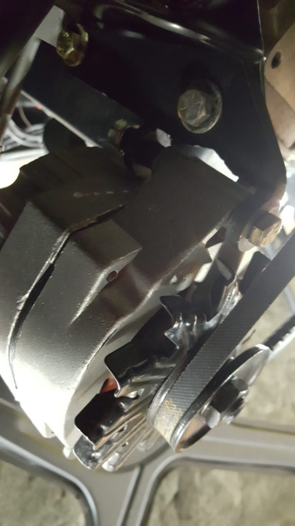 V8 ALTERNATOR HEADER ADAPTER BRACKET DRIVERS SIDE