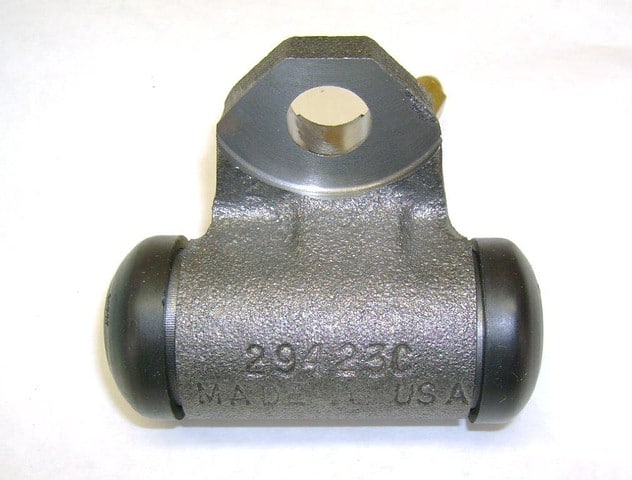 thumbnail image 2 of Borg & Beck Rear Brake Wheel Cylinder Pair For Vauxhall Nova – Classic Part, Left & Right 2 of 5