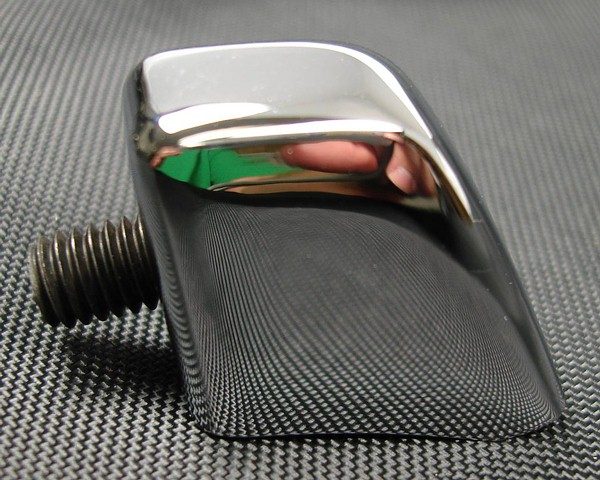 SEAT ADJUSTMENT KNOB