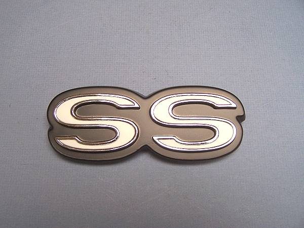 REAR PANEL EMBLEM