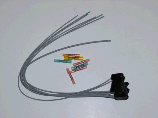HEADLIGHT SWITCH PLUG CONNECTOR