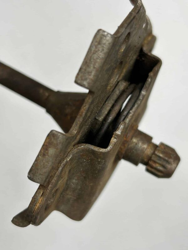DOOR HANDLE RETURN SPRING