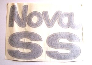 NOVA SS FENDER BLACK/GOLD DECAL