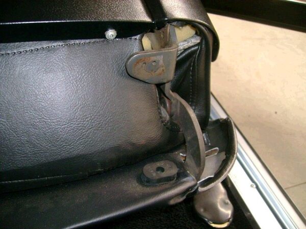 SEAT BACK BUMPER