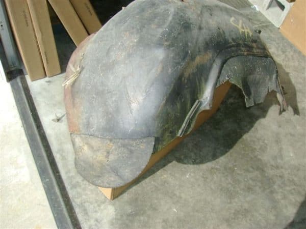 FRONT INNER FENDER SMALL SEAL