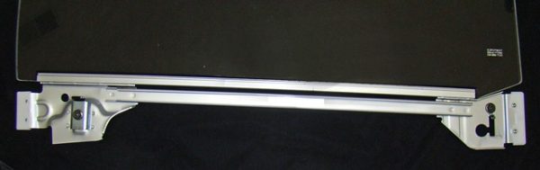 DOOR GLASS LOWER CHANNEL LH
