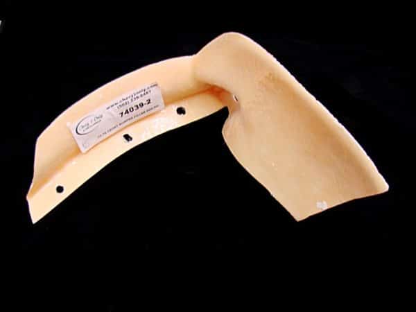 FRONT BUMPER FILLER END RH