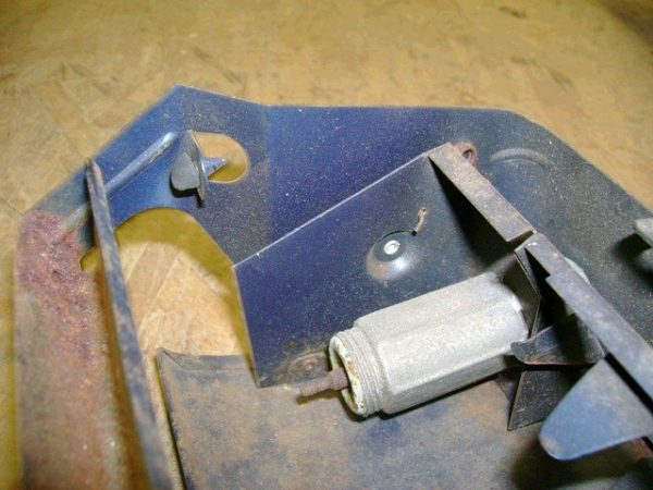 ASH TRAY OPEN BUMPER