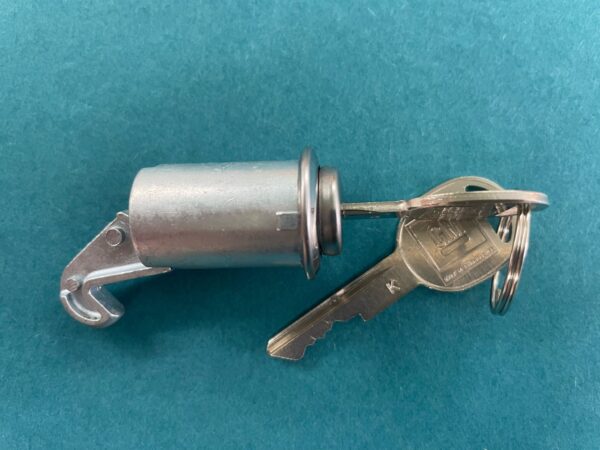 GLOVE BOX LOCK